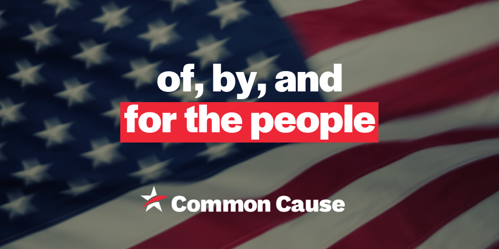 Mga tekstong binasa ng, ni, at para sa mga tao sa ibabaw ng imahe ng bandila ng Amerika